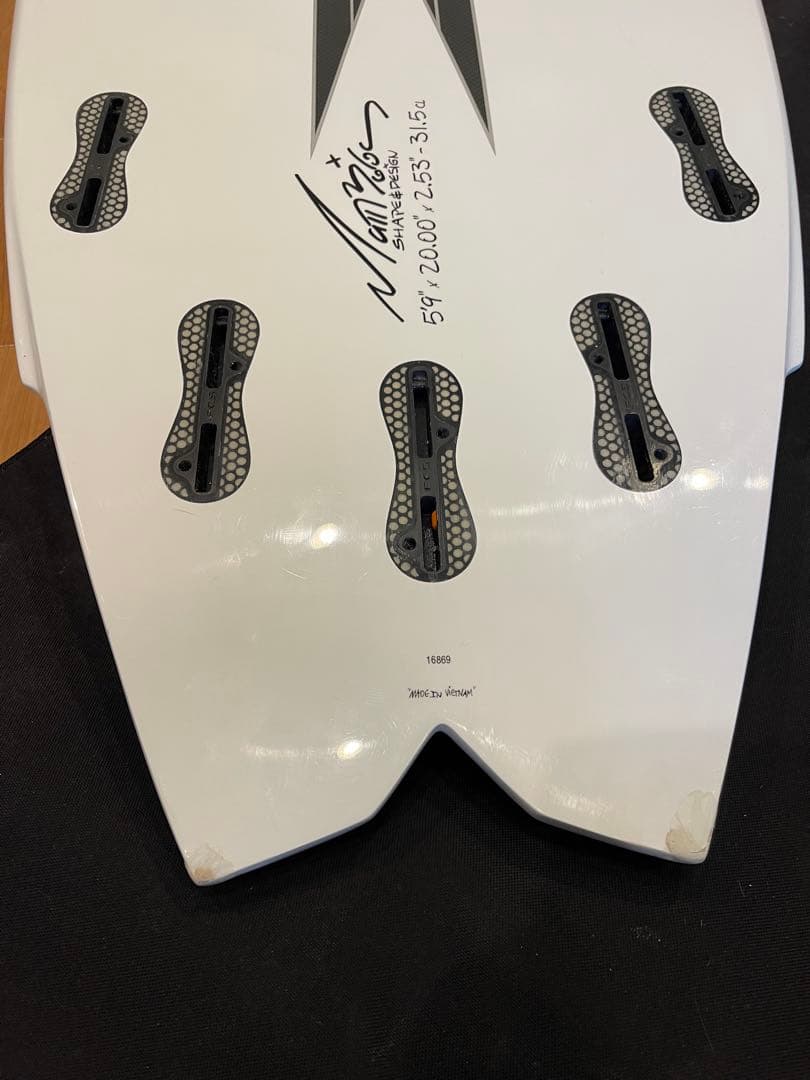 プレセボ　PLACEBO ショートボード 5'9\" DIABLO-X 31.5ℓ