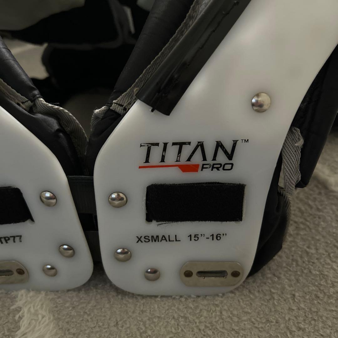 TITAN PRO TIP7 ショルダーパッド XSMALL