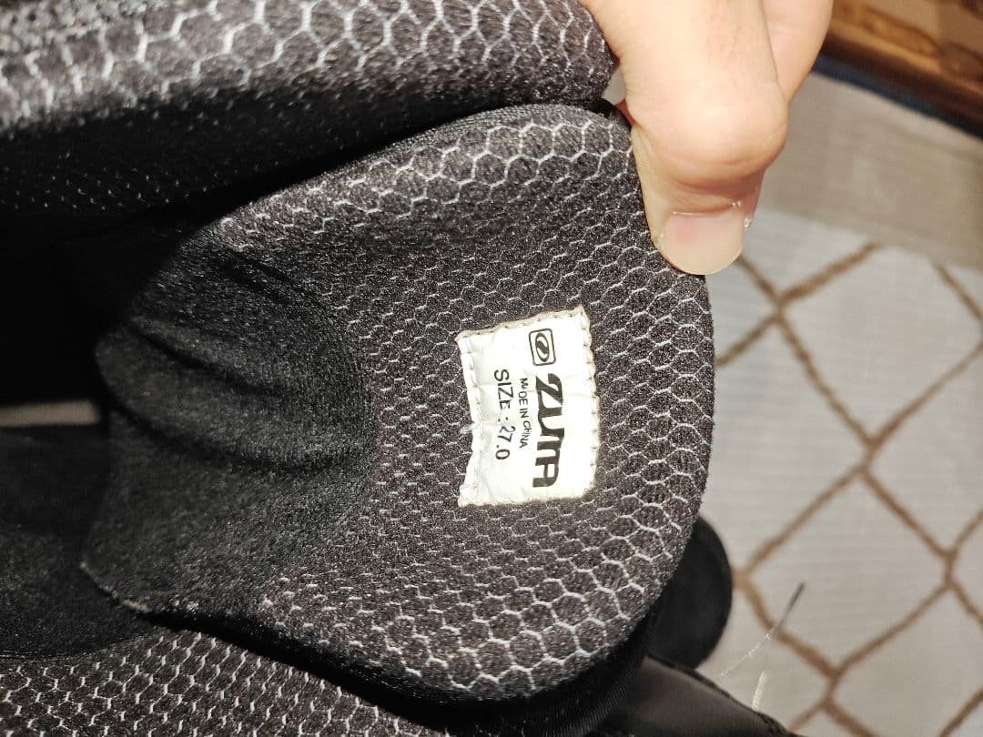 ZUMA スノーボードブーツ 27cm