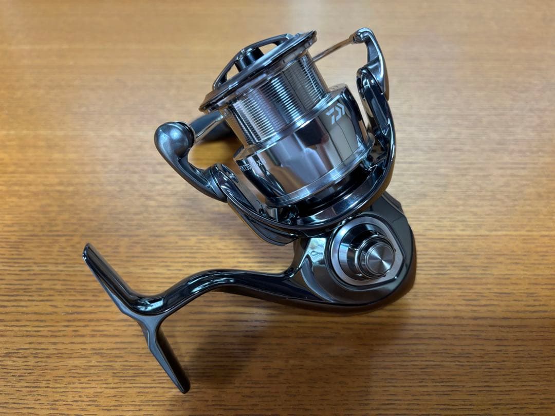 ダイワ　22イグジストPC LT3000-XH 美品