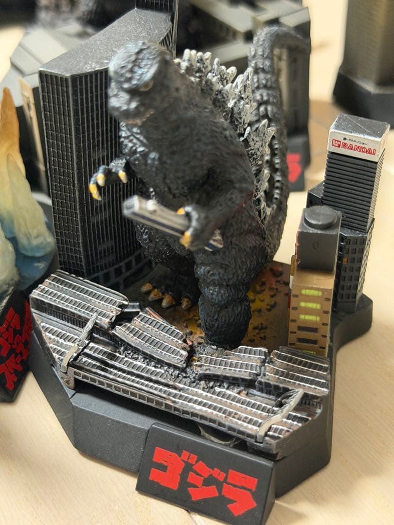 名鑑シリーズ 酒井ゆうじプロデュース ゴジラ　8体セット