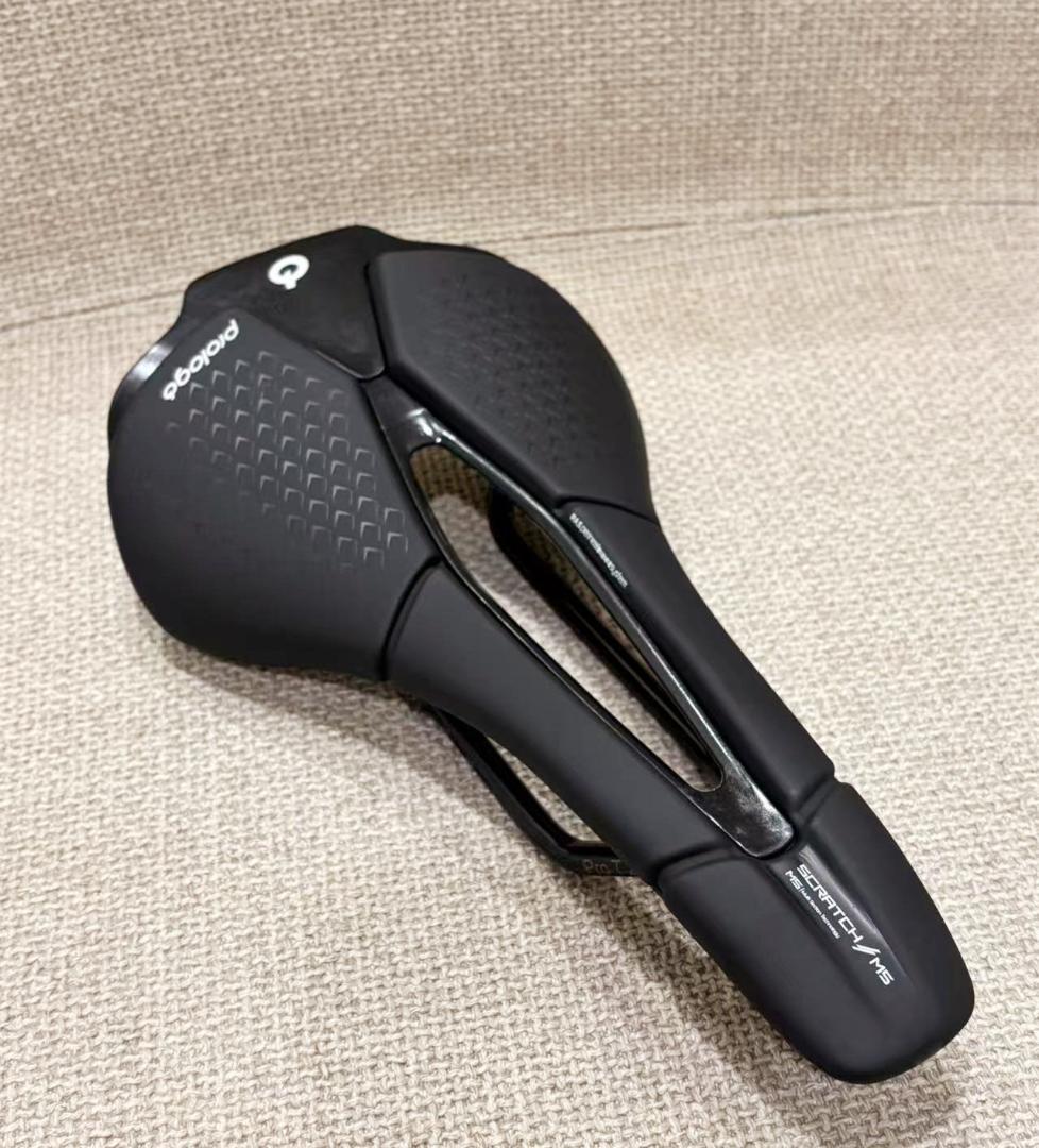 prologo SCRATCH M5 PAS サドル