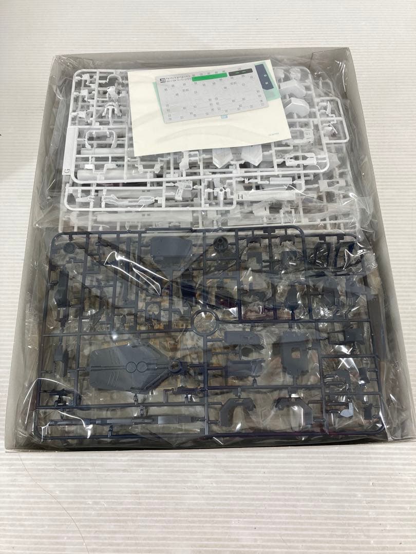 T626 バンダイ MG RX-93 νガンダム Ver.Ka 1/100 未組