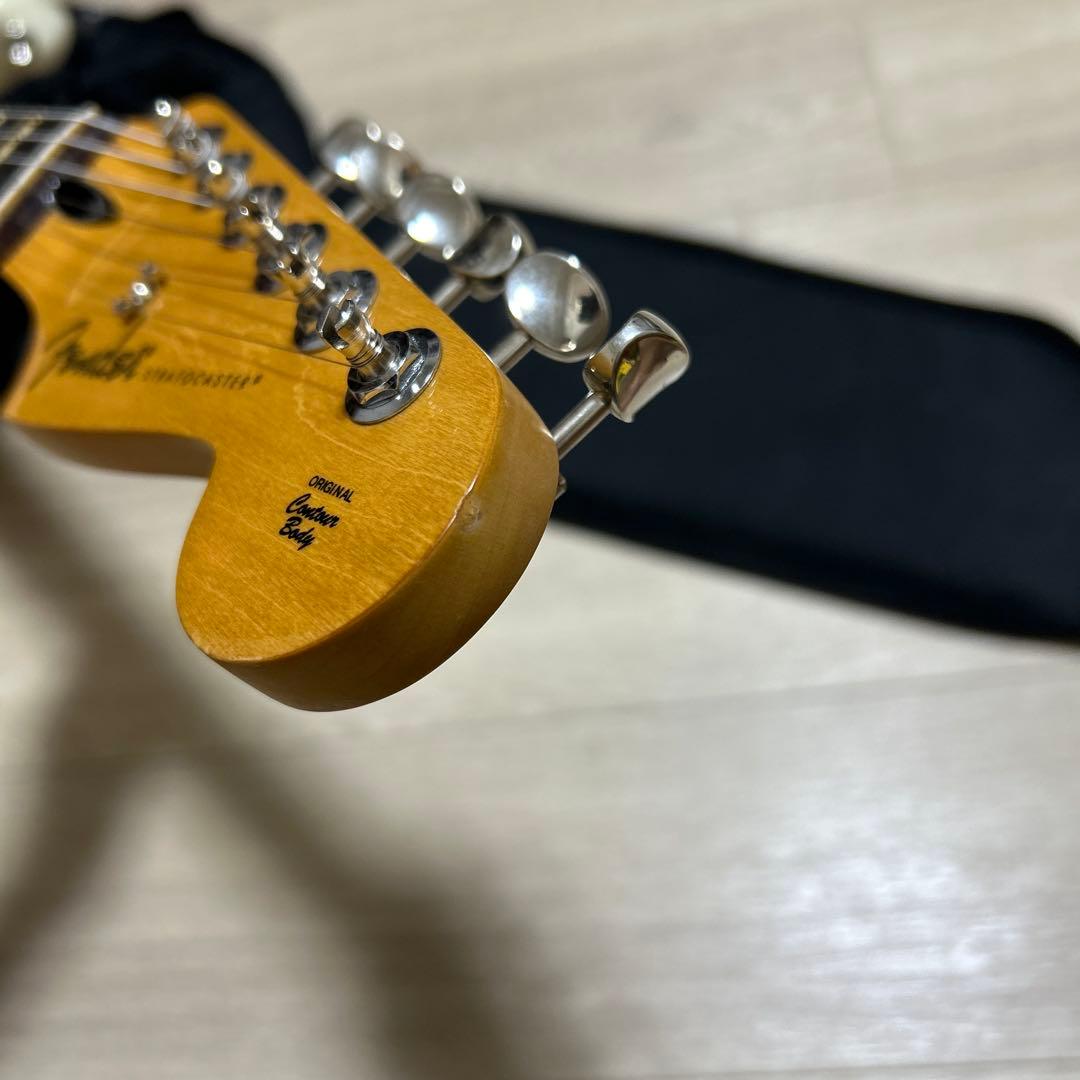 Fender Stratocaster Player II 軽量　HSS