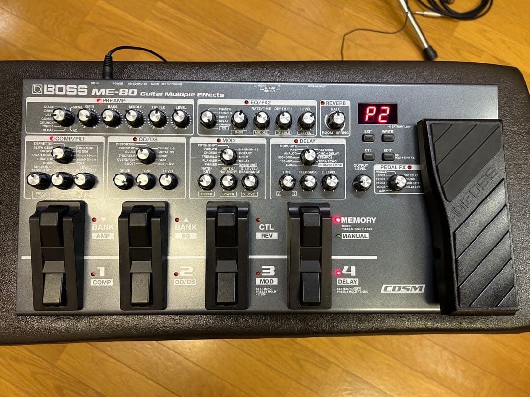 じゅんにつき他者購入不可！ BOSSマルチエフェクターME80一式セット！