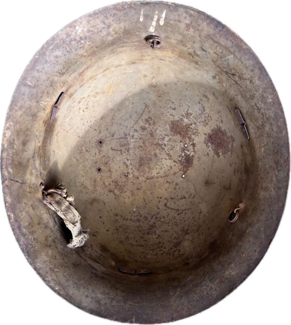 希少 日本軍 九八式鉄帽 五芒星 星章付き 当時物 鉄兜 ラスト一点 骨董 実物