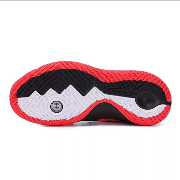 NIKE ナイキ スニーカー