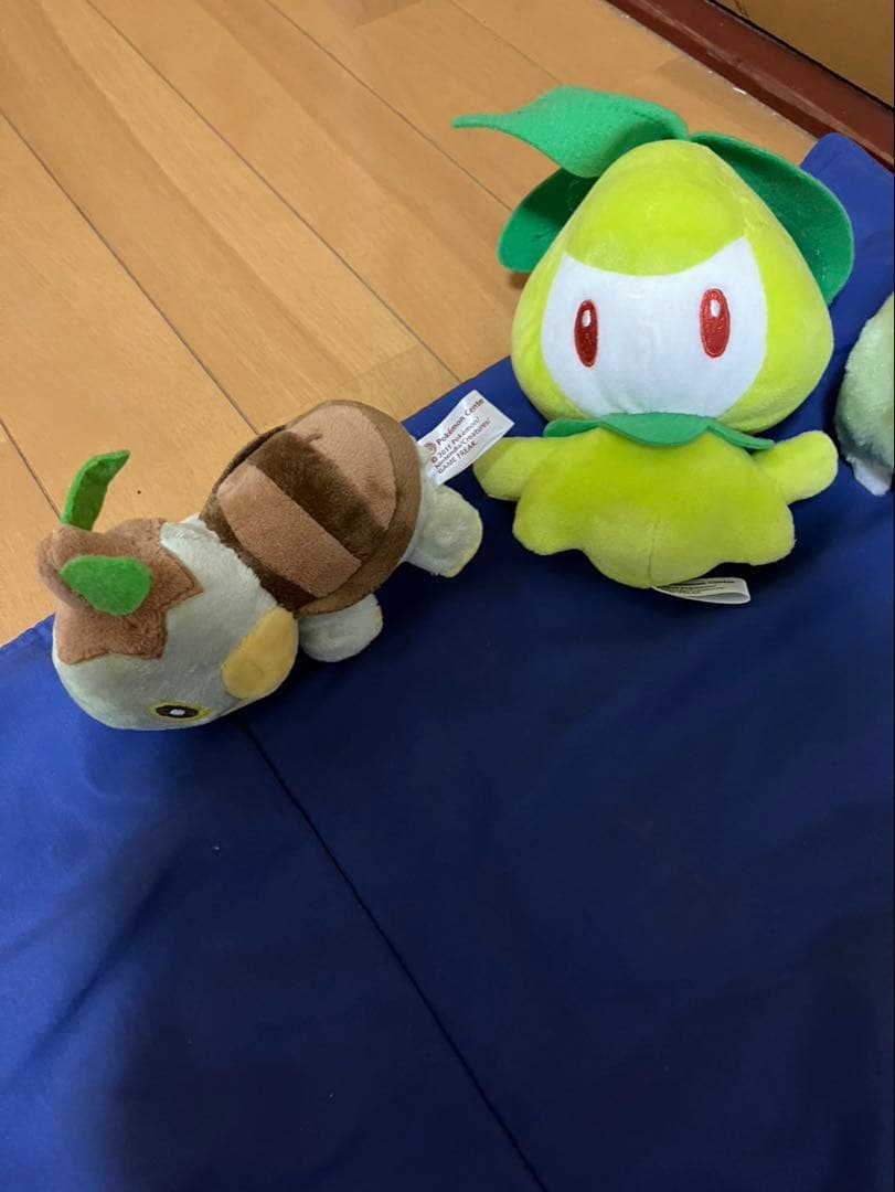 絶版　ポケモン　ぬいぐるみ、ぬいぐるみキーホルダー有り(フワンテ)