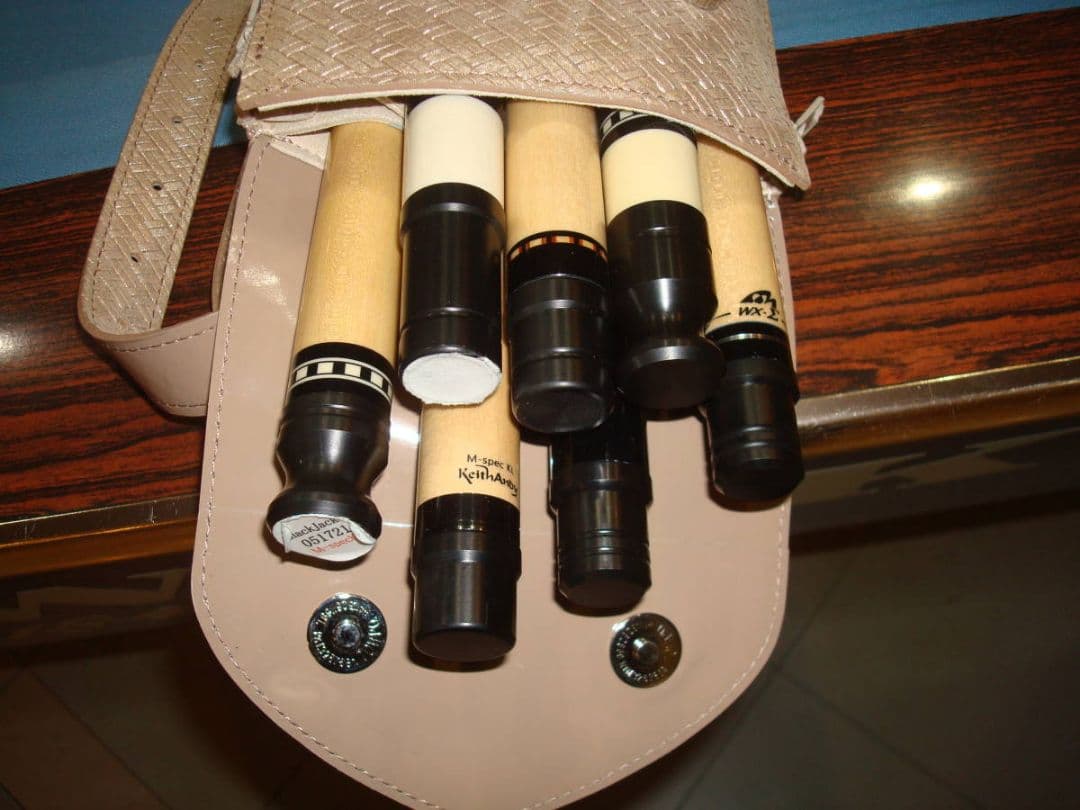 リュックタイプ　とても珍しいソフトケース　キューケース　軽量・コンパクト　大容量