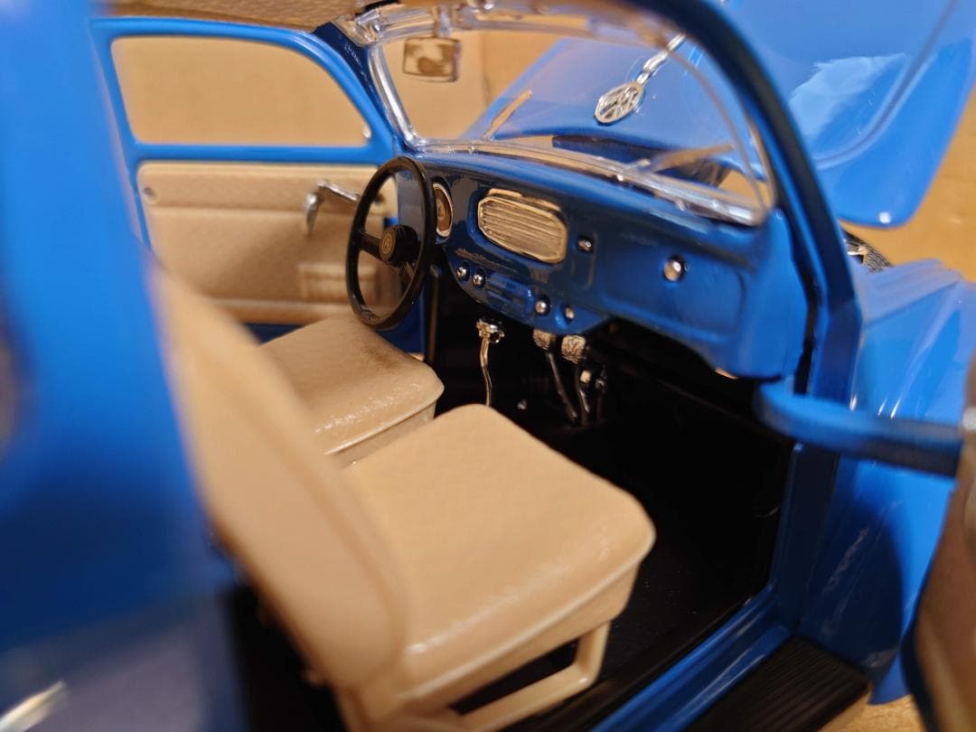 1/18 フォルクスワーゲン ビートル ブルー BEETLE 1955 ミニカー