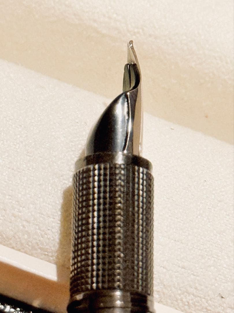 【未使用美品】モンブラン スターウォーカー 万年筆 14金 585 専用ケース付