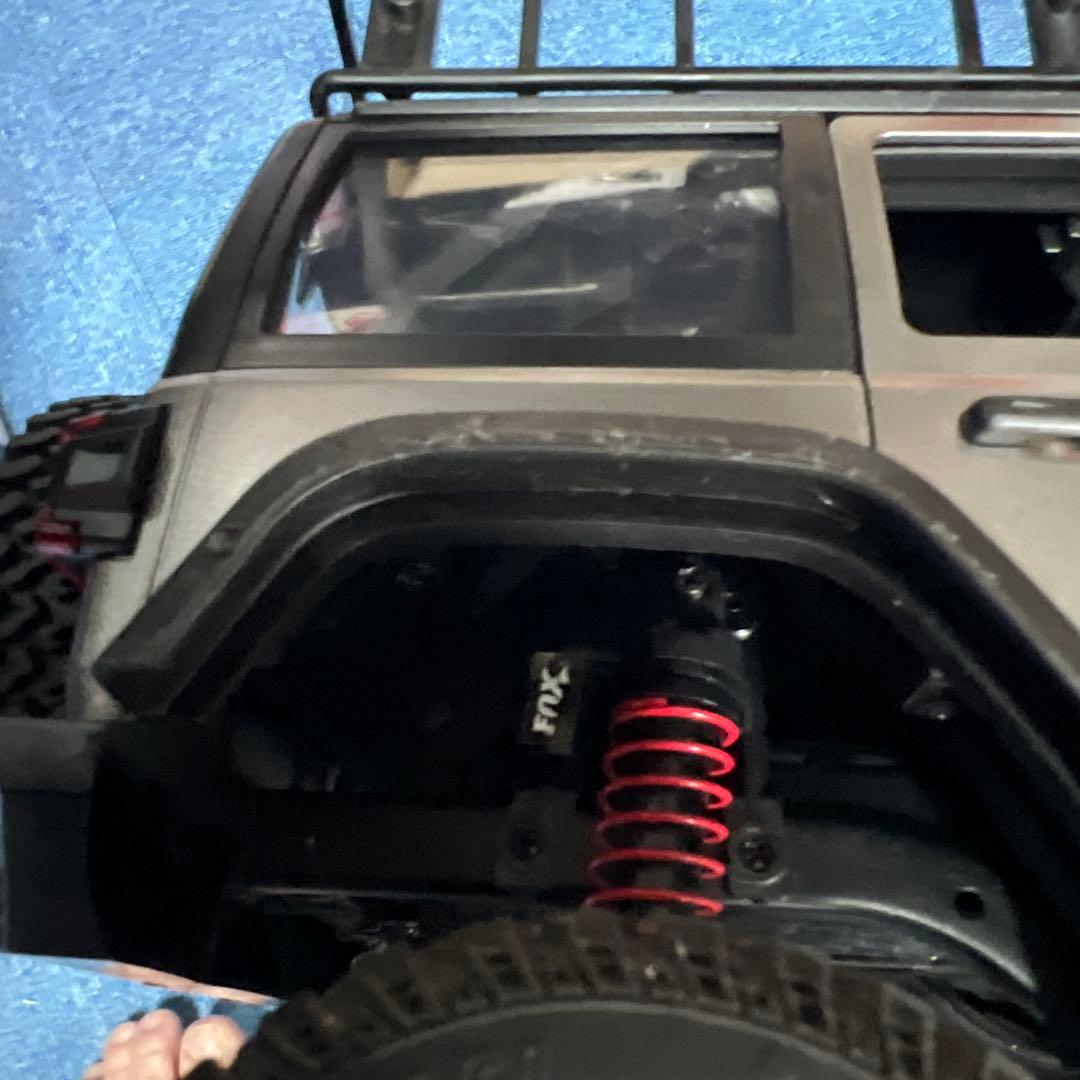 MN128 ジープ ラングラー クローラーラジコン