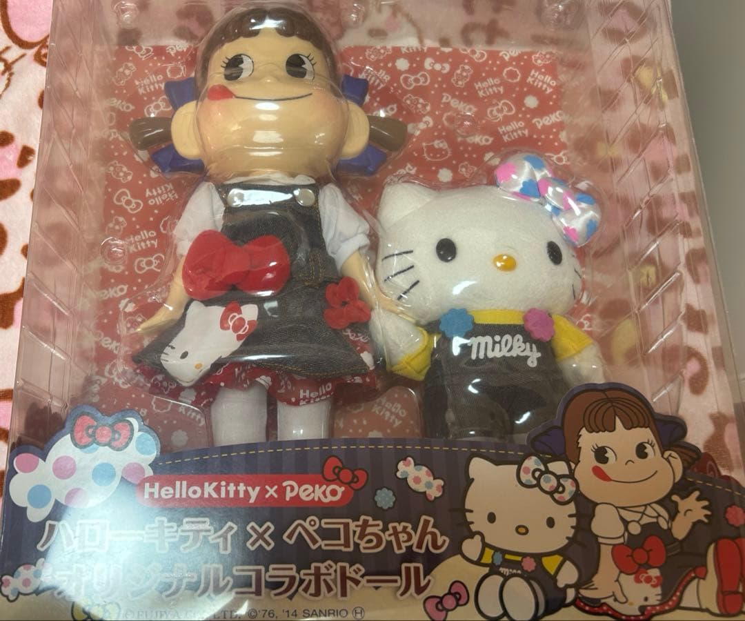 最終お値下げ！レア　不二家　ハローキティ ✖️ペコちゃんオリジナルコラボドール