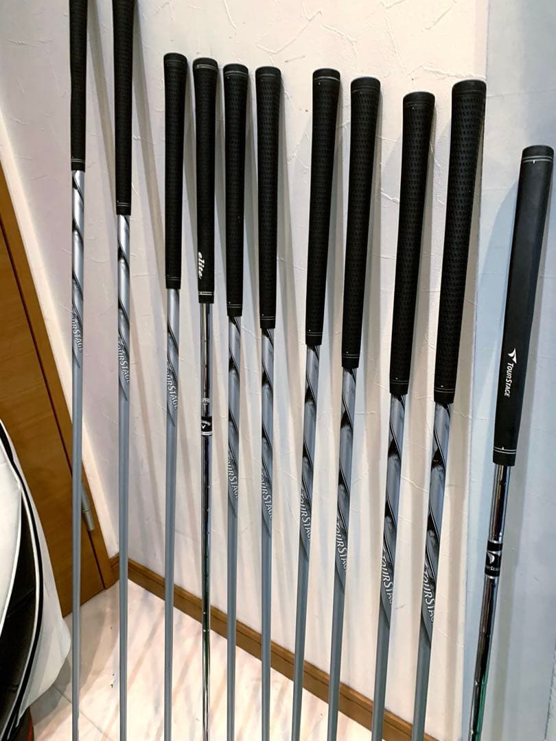 希少　完売　ツアーステージ　ゴルフクラブ　本格フルセット　V002 優しい