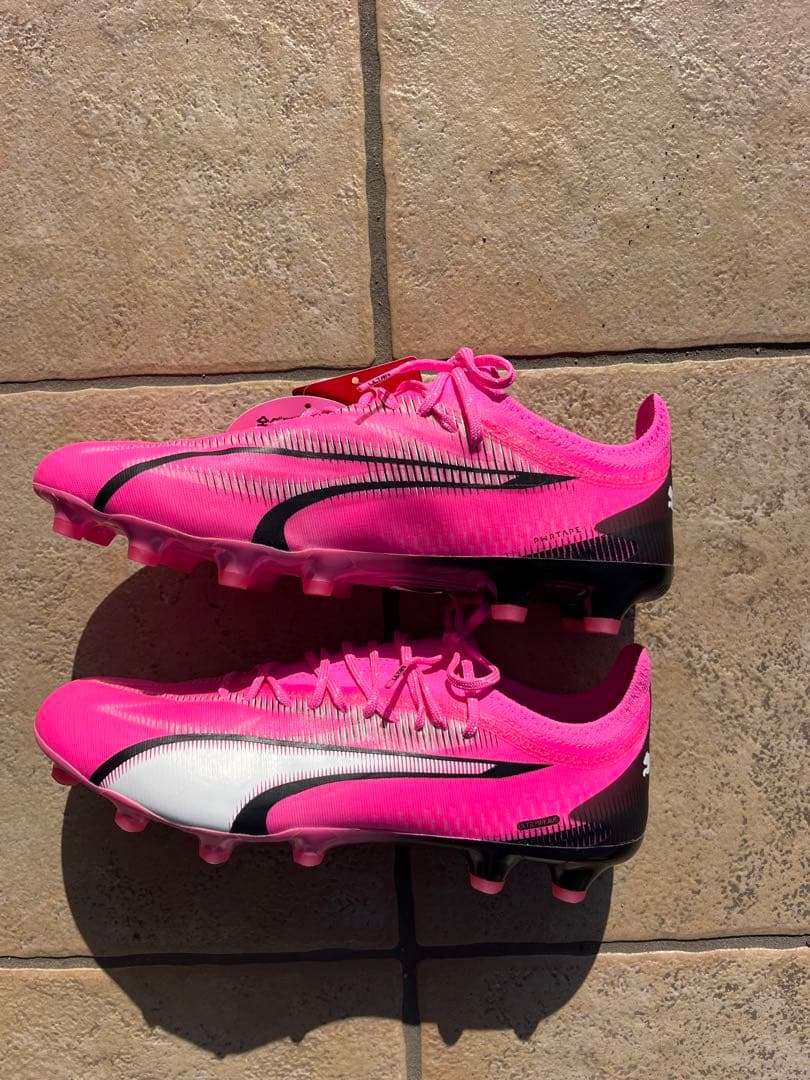 PUMAサッカーシューズ・ウルトラ