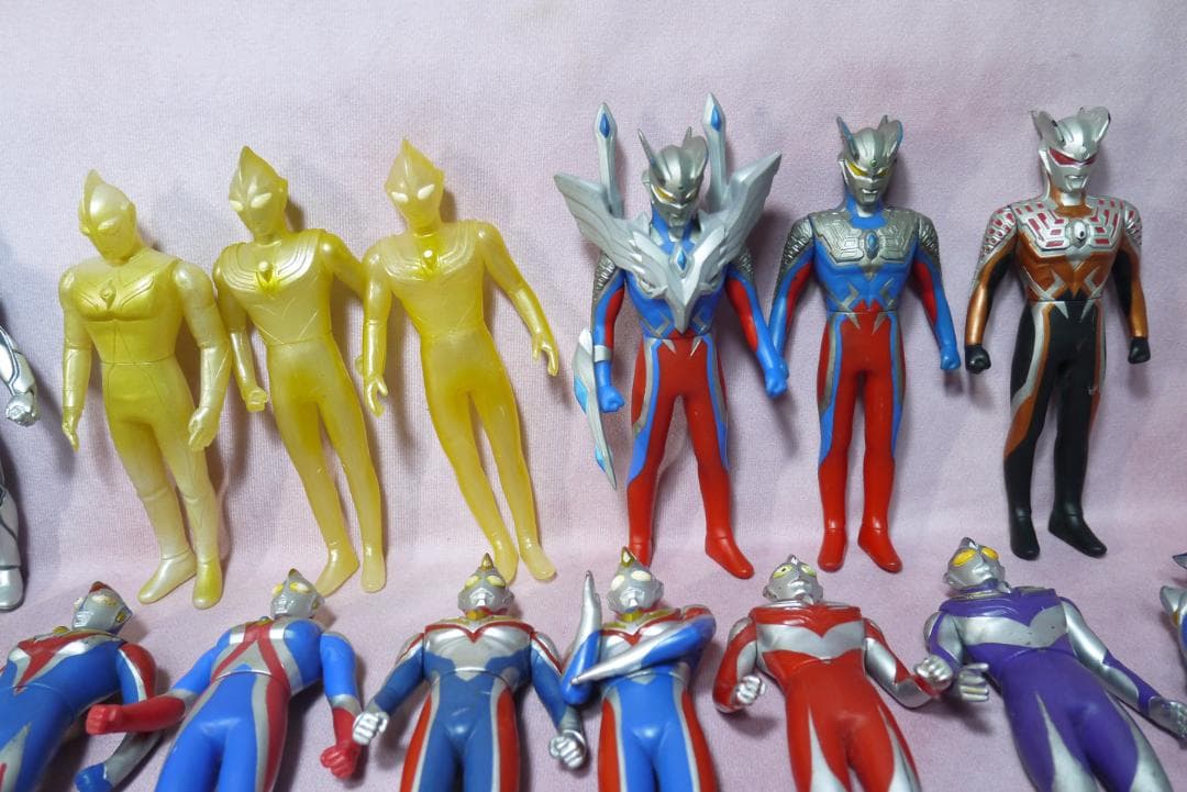 ウルトラヒーローシリーズ　800サイズ　500サイズ　ソフビ81体