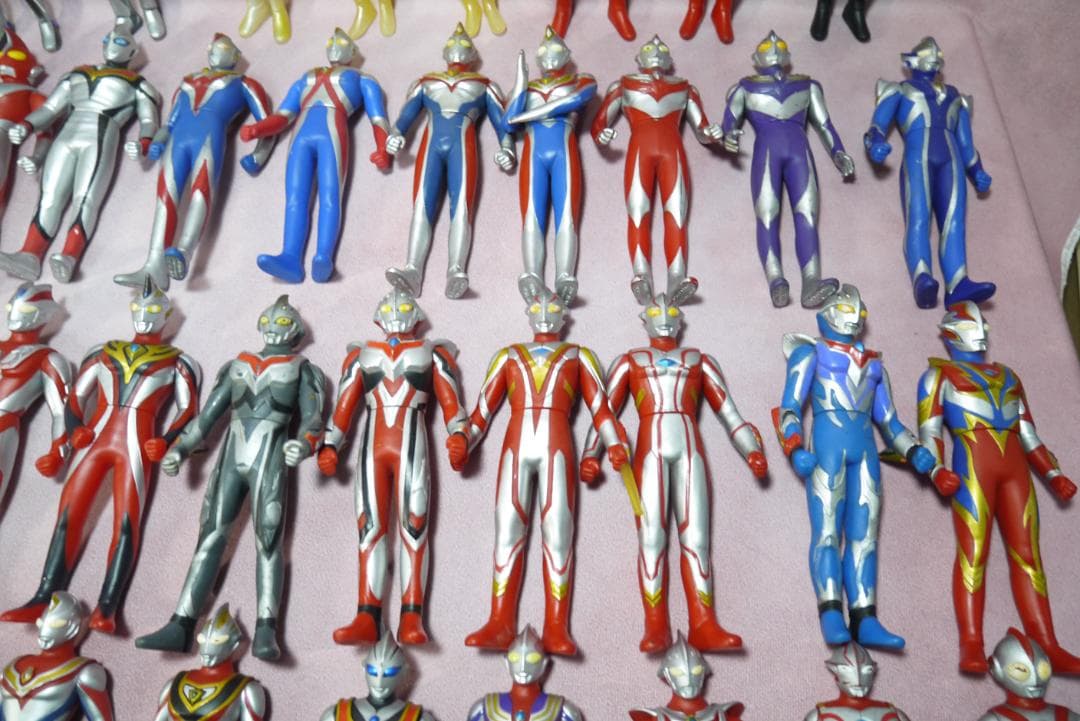 ウルトラヒーローシリーズ　800サイズ　500サイズ　ソフビ81体