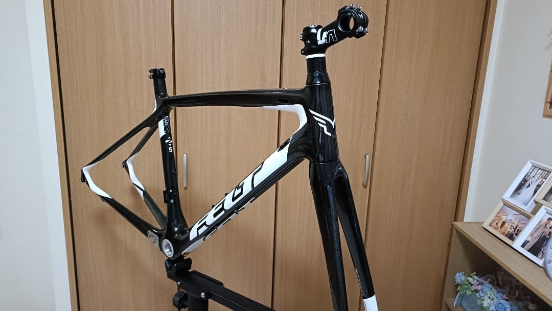 Felt ロードバイクフレーム ブラック/ホワイト