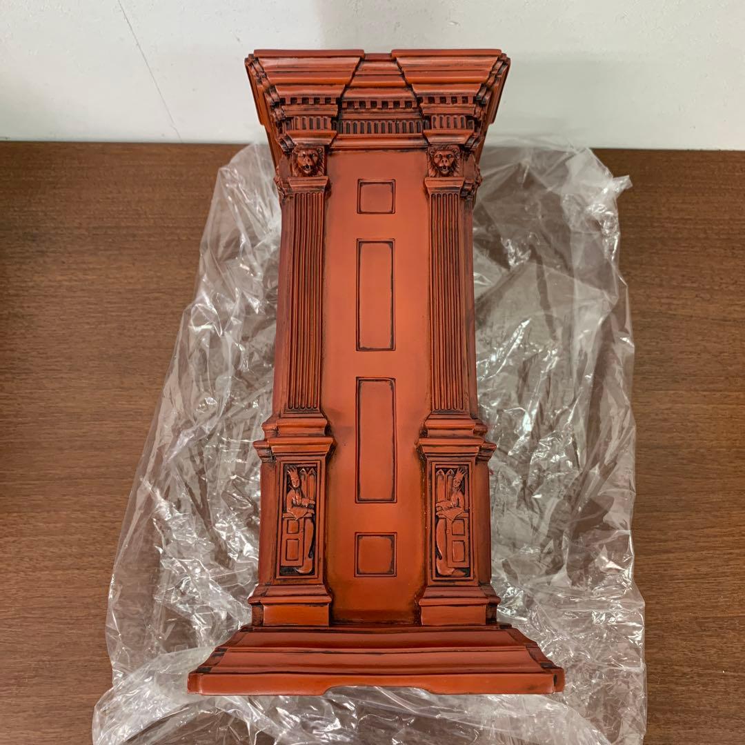 ❶　抽プレ ナルニア国物語 衣装だんす タンス 箪笥 レプリカ（約1/8サイズ）