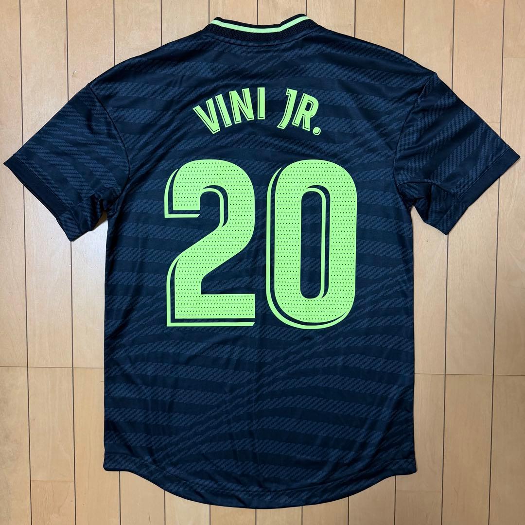 【正規品】レアル・マドリード 22/23 サード ヴィニシウス オーセンティック