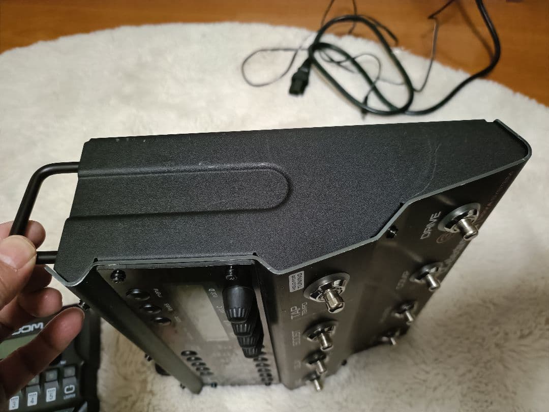 美品t.c.eIectronic NovaSystem+ZOOM G1FOUR