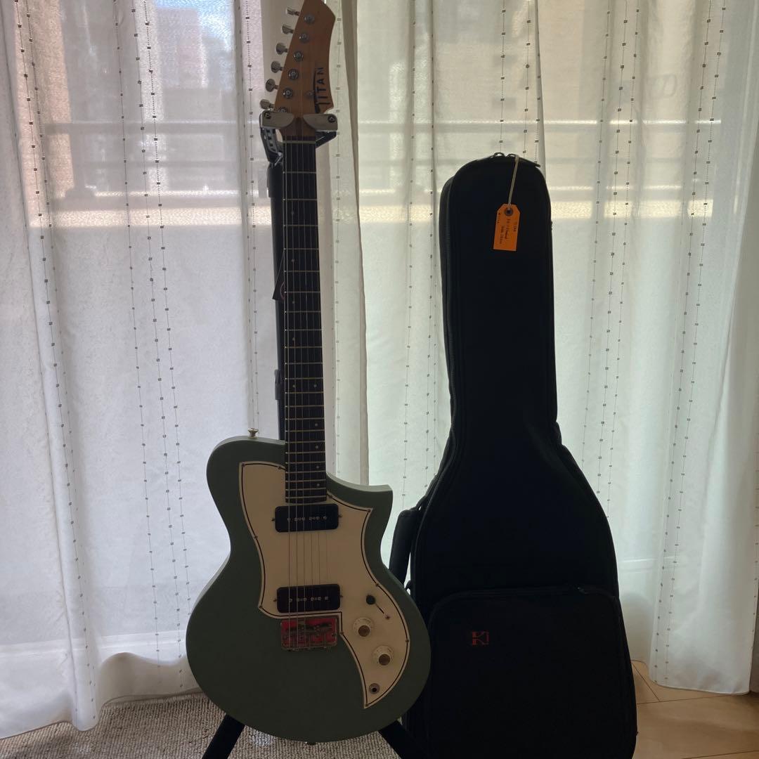 TITAN GUITARS KR-1STD USA 　ケース付