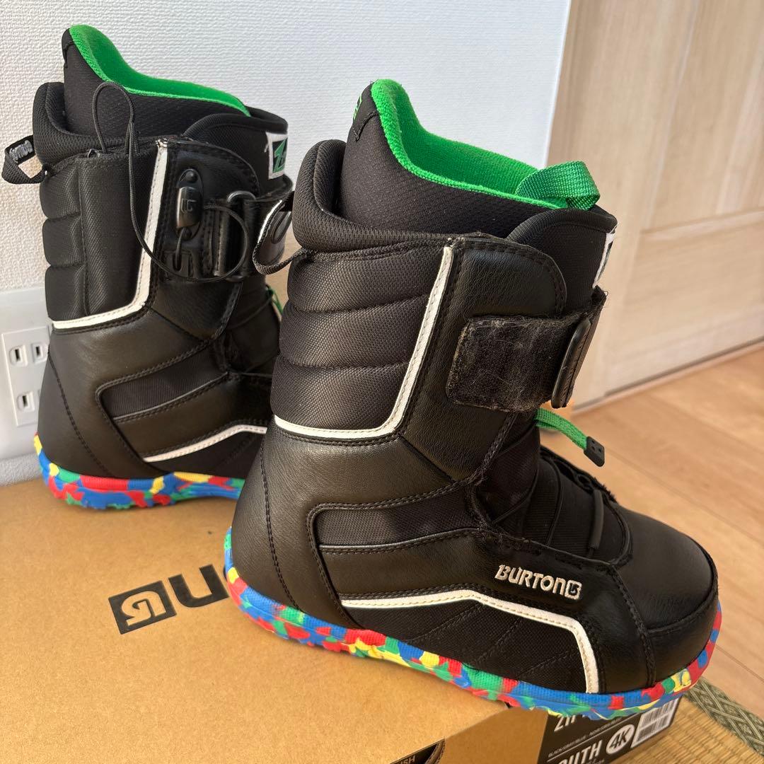 バートン子供用ブーツ　ZIP LINE 24 kids youth