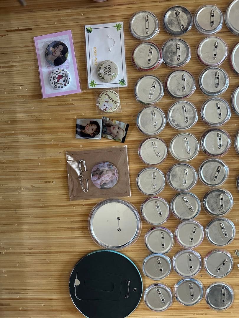 ダヒョン　缶バッチ　缶バッジ　痛バ　痛バック