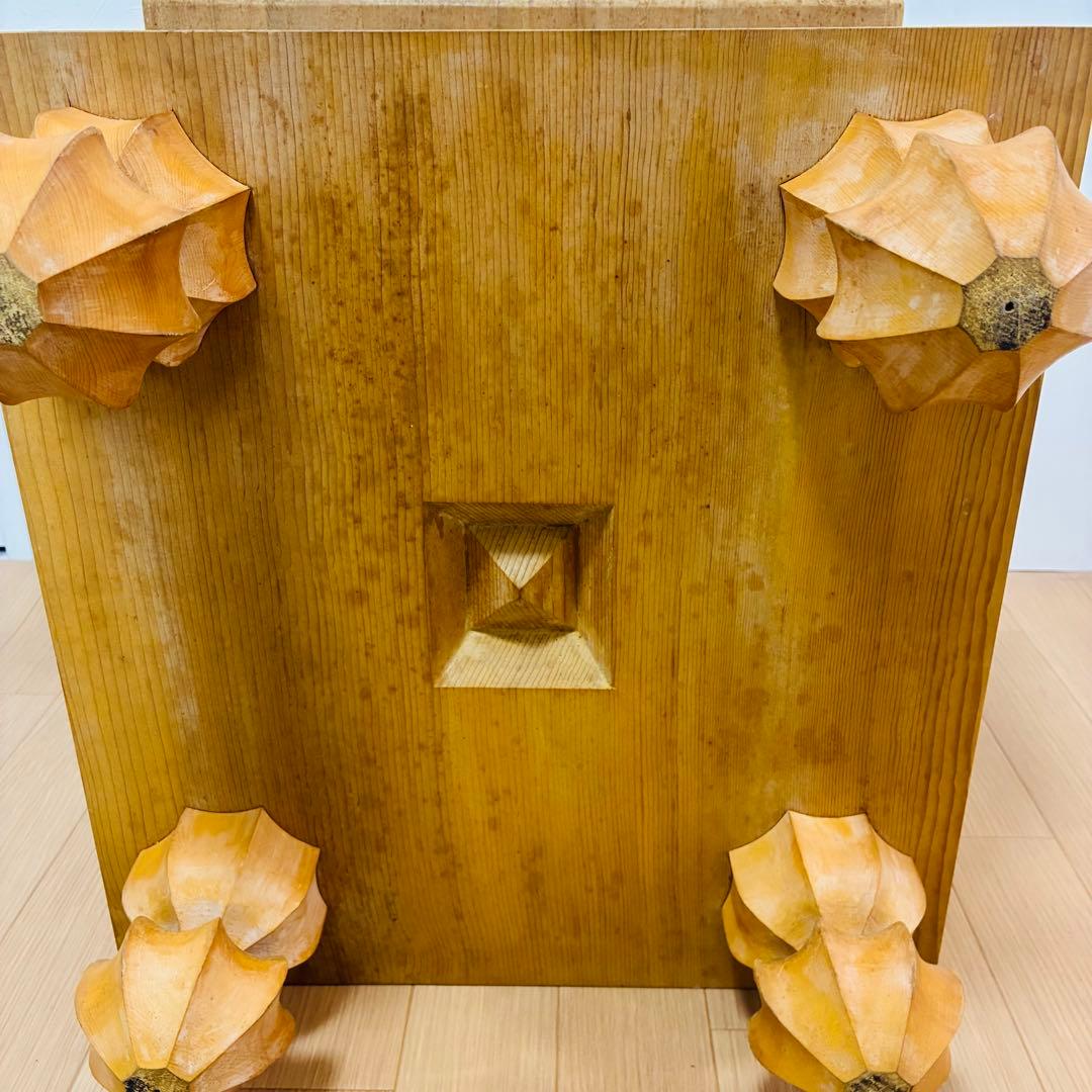 【状態良好】囲碁盤　本榧　天地柾目　5寸8分　脚付き　ヘソ有