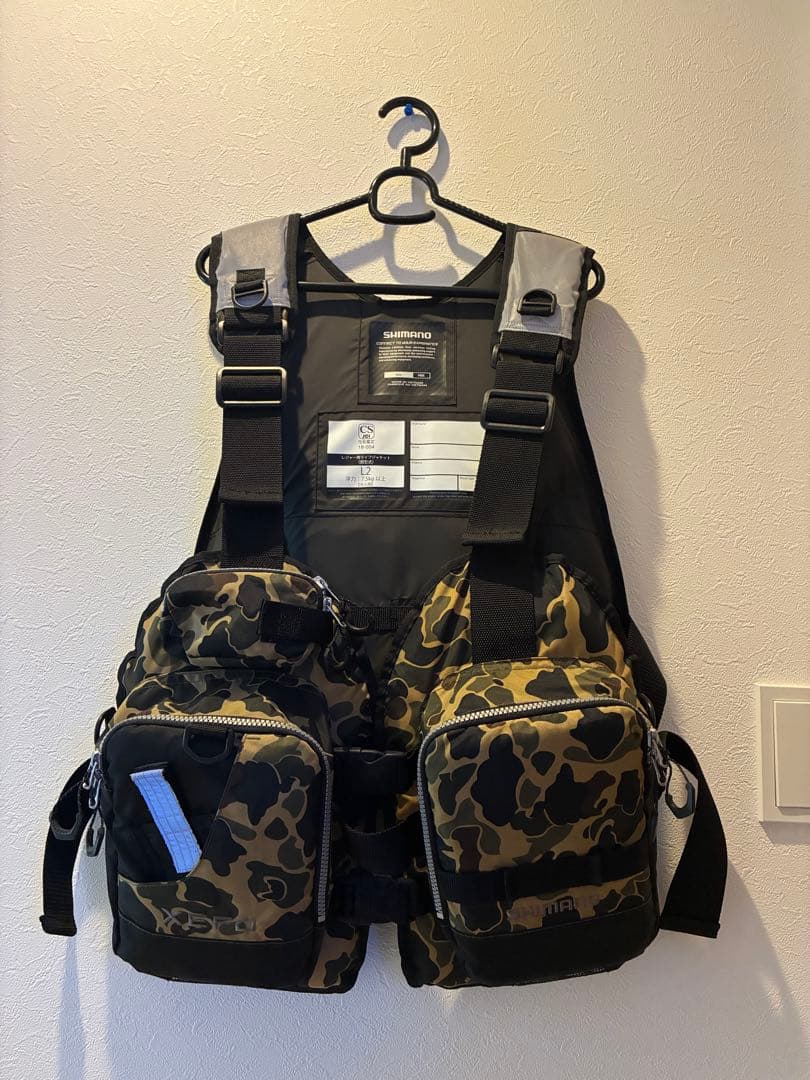 【美品】SHIMANO カモフラージュ ライフジャケット L2