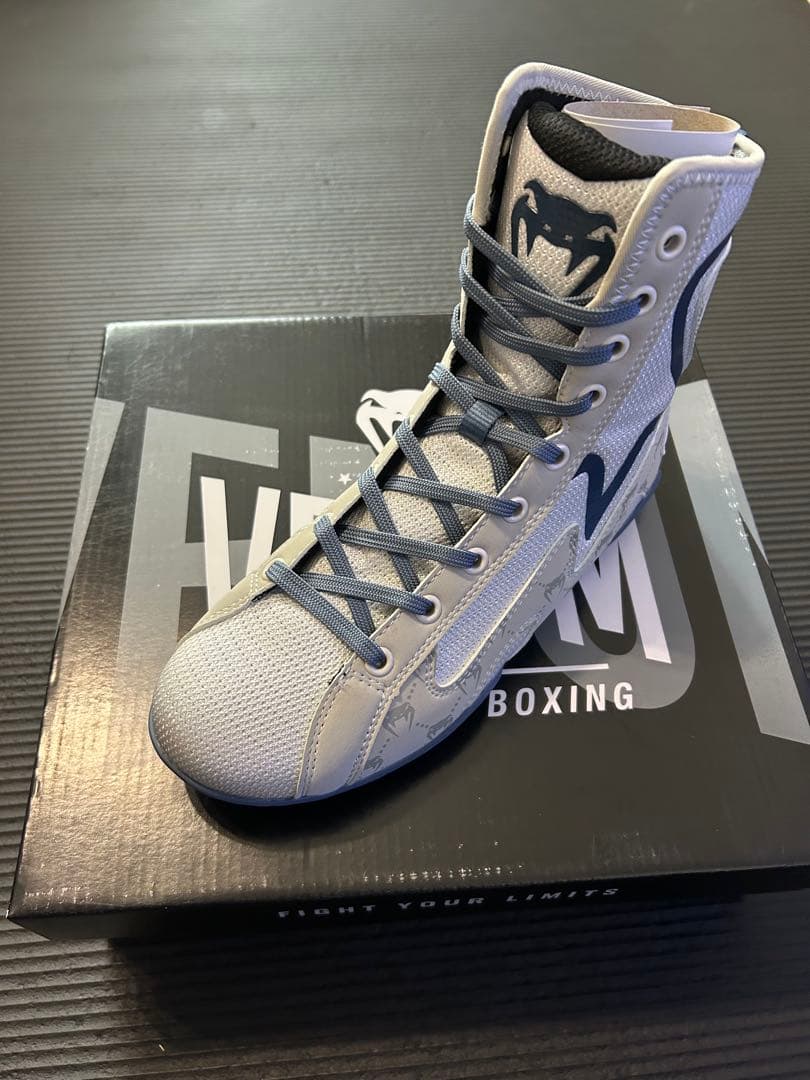 VENUM ボクシングシューズ　モノグラム　プロボクシング　24.5〜25cm