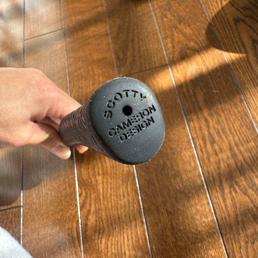 SCOTTY CAMERON 美品グリップ ブラック 本物