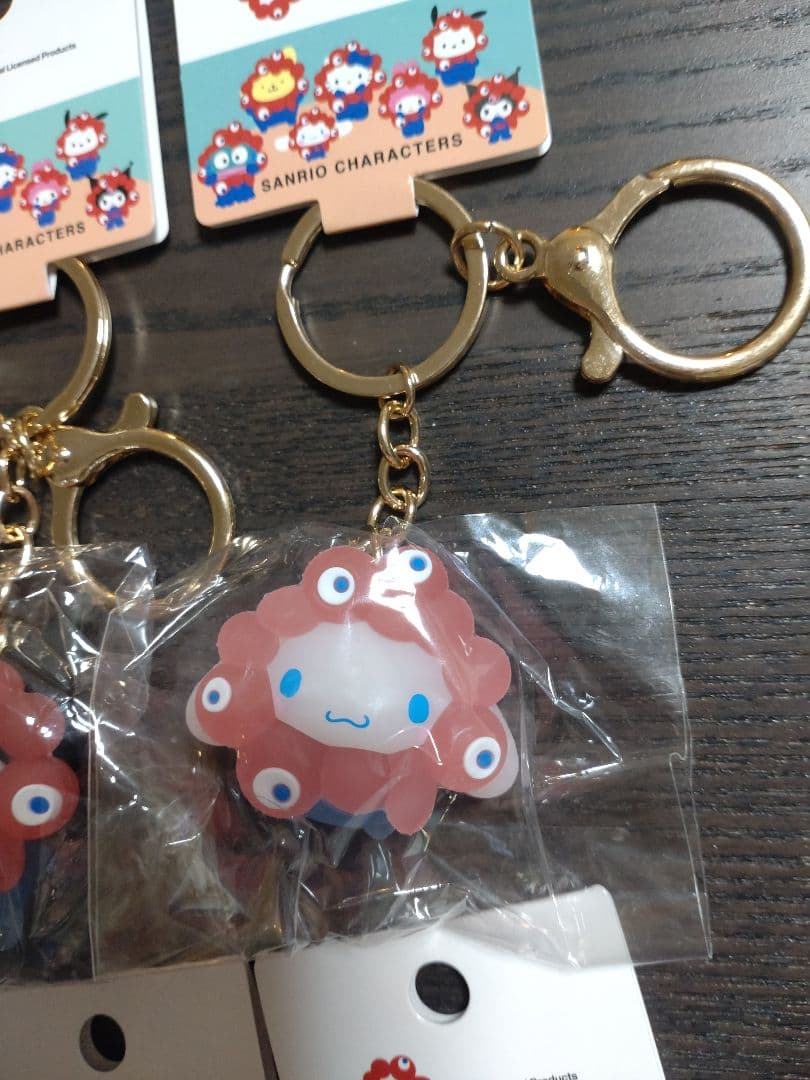 【ブルースター】サンリオミャクミャク クリアキーホルダー 6種