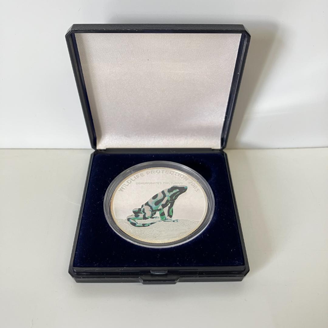 WILDLIFE PROTECTIONシリーズ マダラヤドクガエルカラー