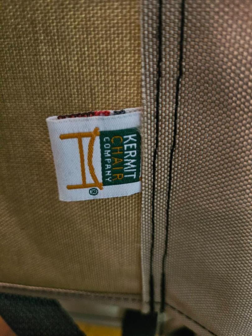 カーミットチェア　スタンダード ウォールナット　hiijiraku novita