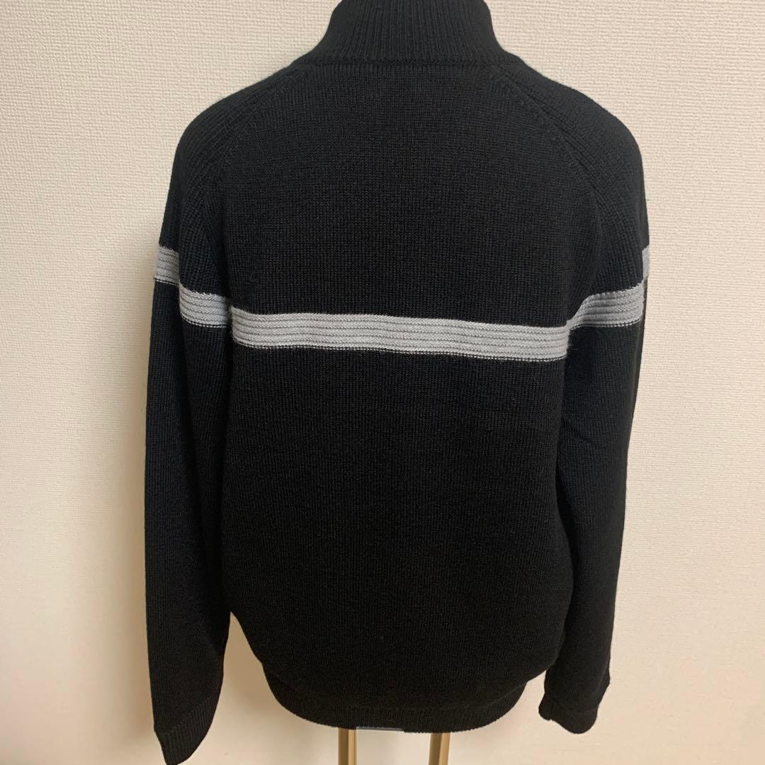 ニューバランスニットアウター防風仕様