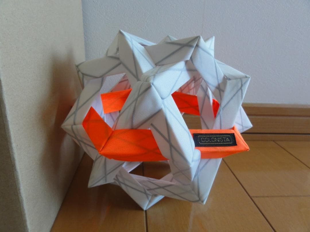 コロニスタ COLONISTA OMAN10(白×オレンジ)