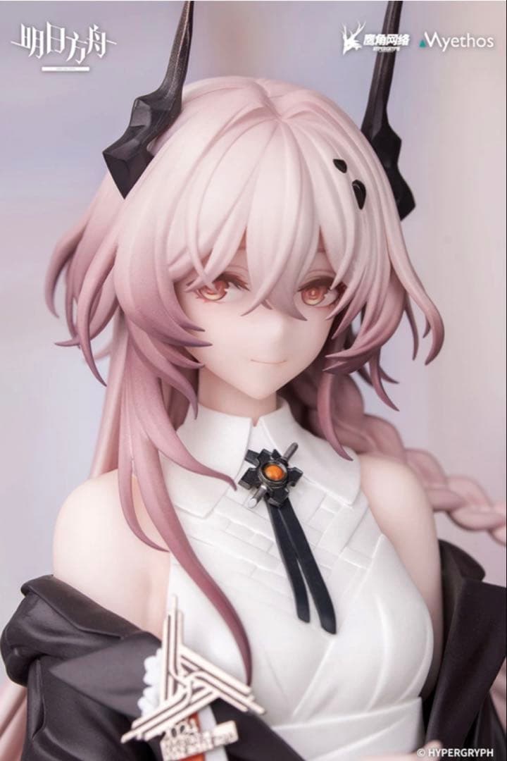 フィギュア テレジア 音律の旅VER. 「アークナイツ」 Gift+ ステッカー