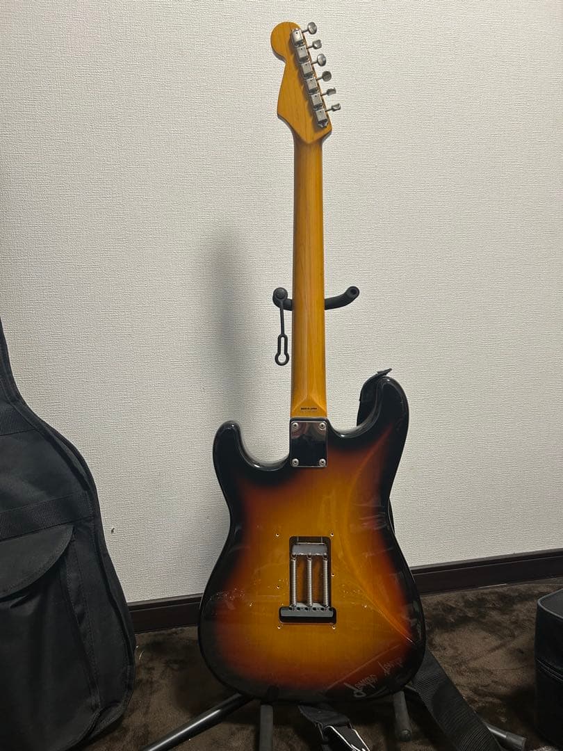 Fender Japan ストラト