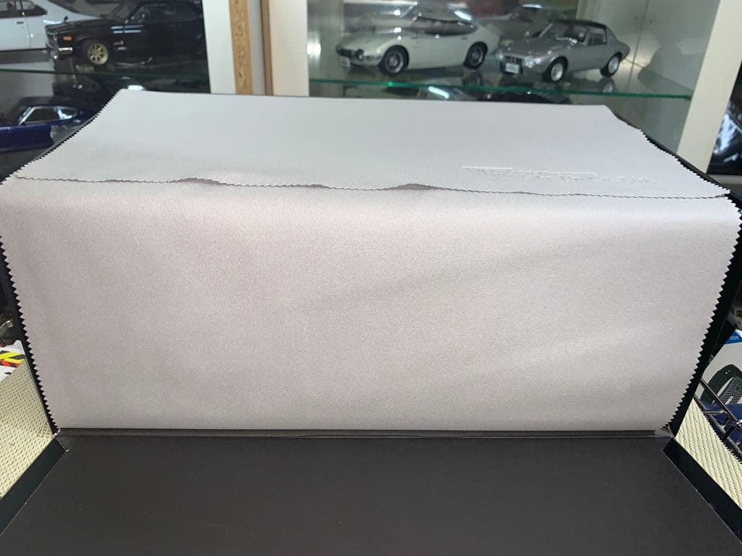 メイクアップ 1/18 ポルシェ911(993)カレラRS