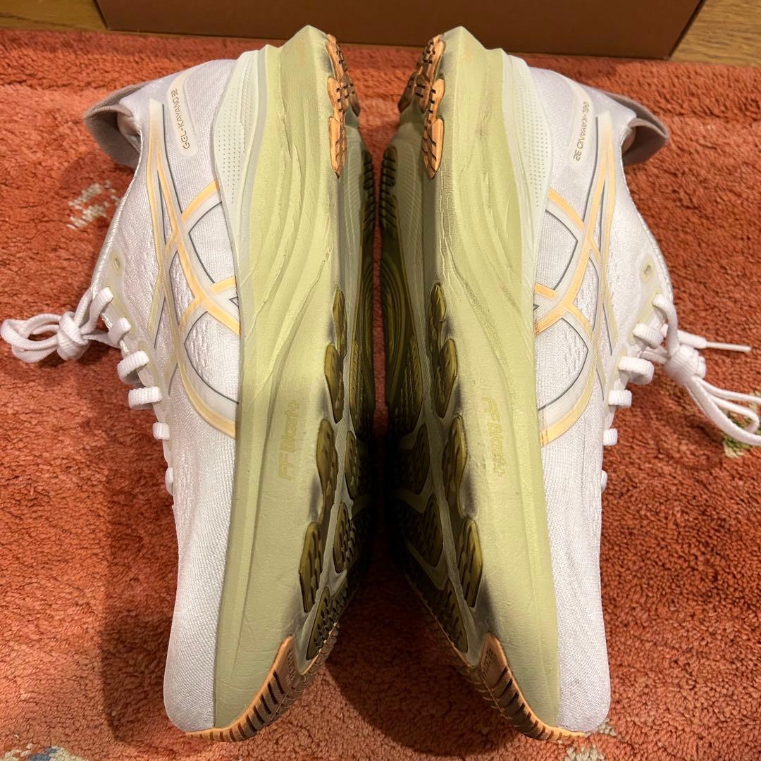 美品 アシックス ゲルカヤノ32 サイズ26.5㎝