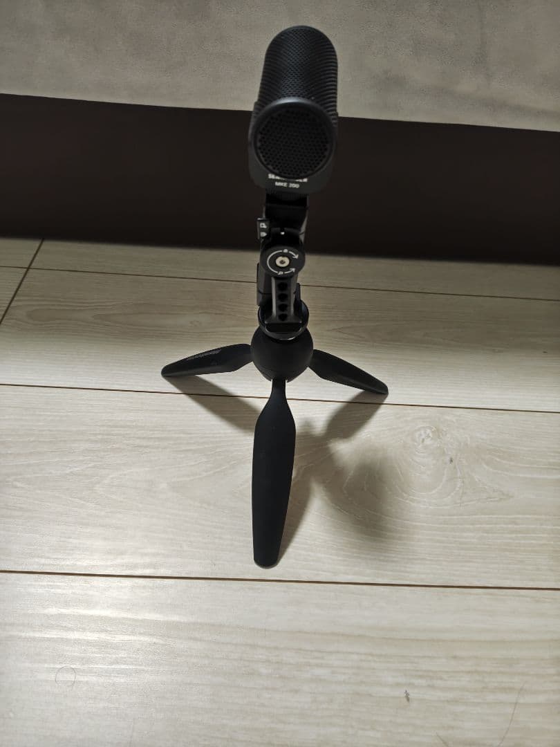 ゼンハイザーMKE 200 モバイルキット