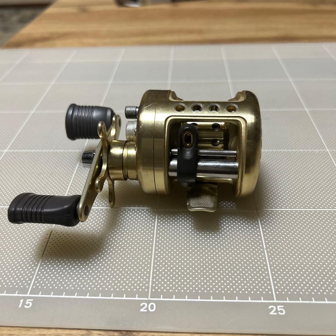 リール Shimano Calcutta 50XT