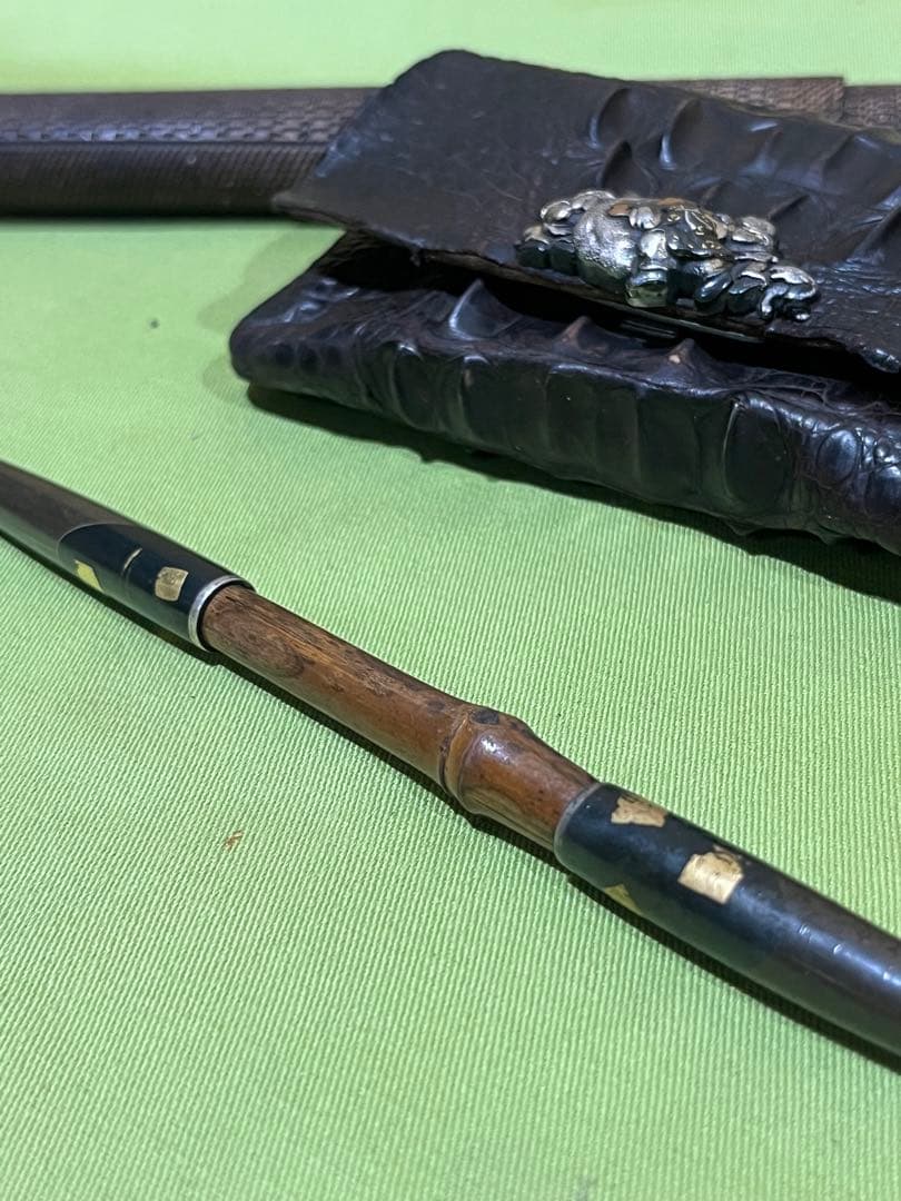 小*城様 喫煙具　当時物　クロコダイル　煙管入れ　煙管　金銀装飾