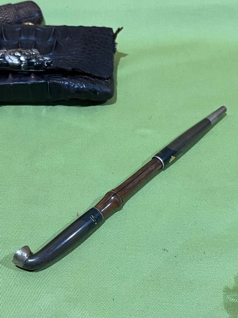 小*城様 喫煙具　当時物　クロコダイル　煙管入れ　煙管　金銀装飾