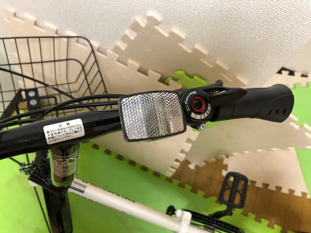 折りたたみ自転車(ノーパンクタイヤ)男女兼用