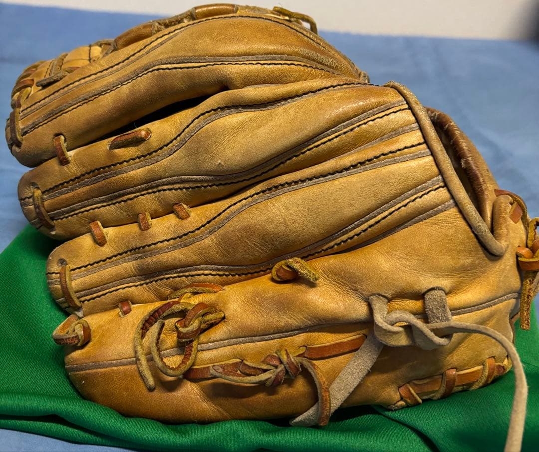 野球 アシックス 硬式グローブ 投手用 ピッチャー 右投げ