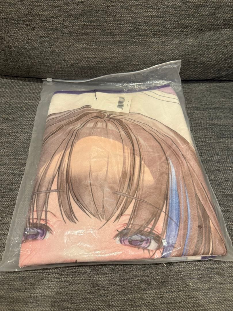 勝利の女神　海外限定　特大タオル　アニス&メアリー