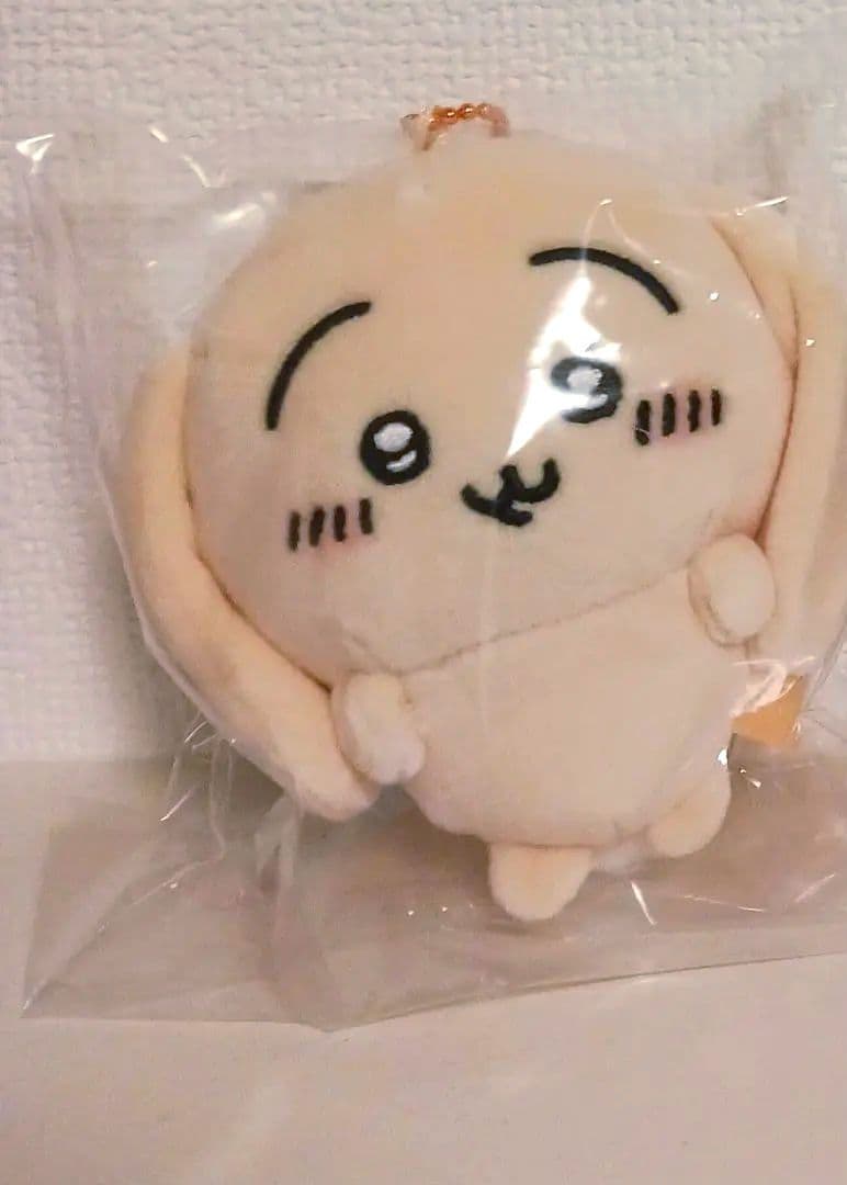 ちいかわ　垂れ耳なうさぎマスコット　うさぎ