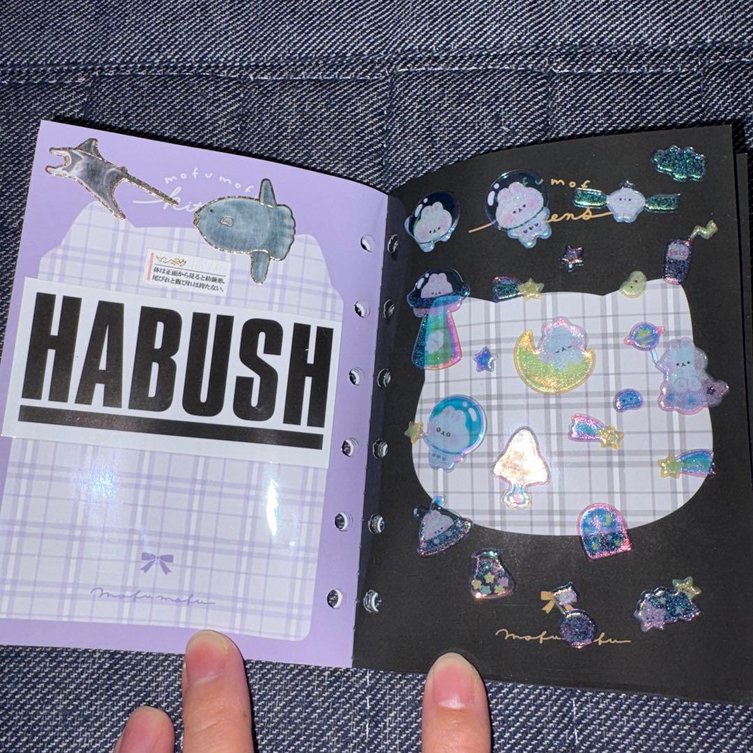 キャラクターシールセットとノート